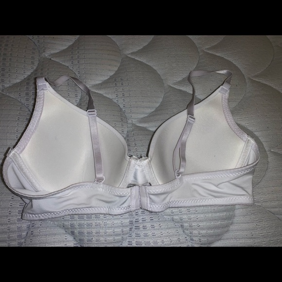 Bra - Picture 2 of 4